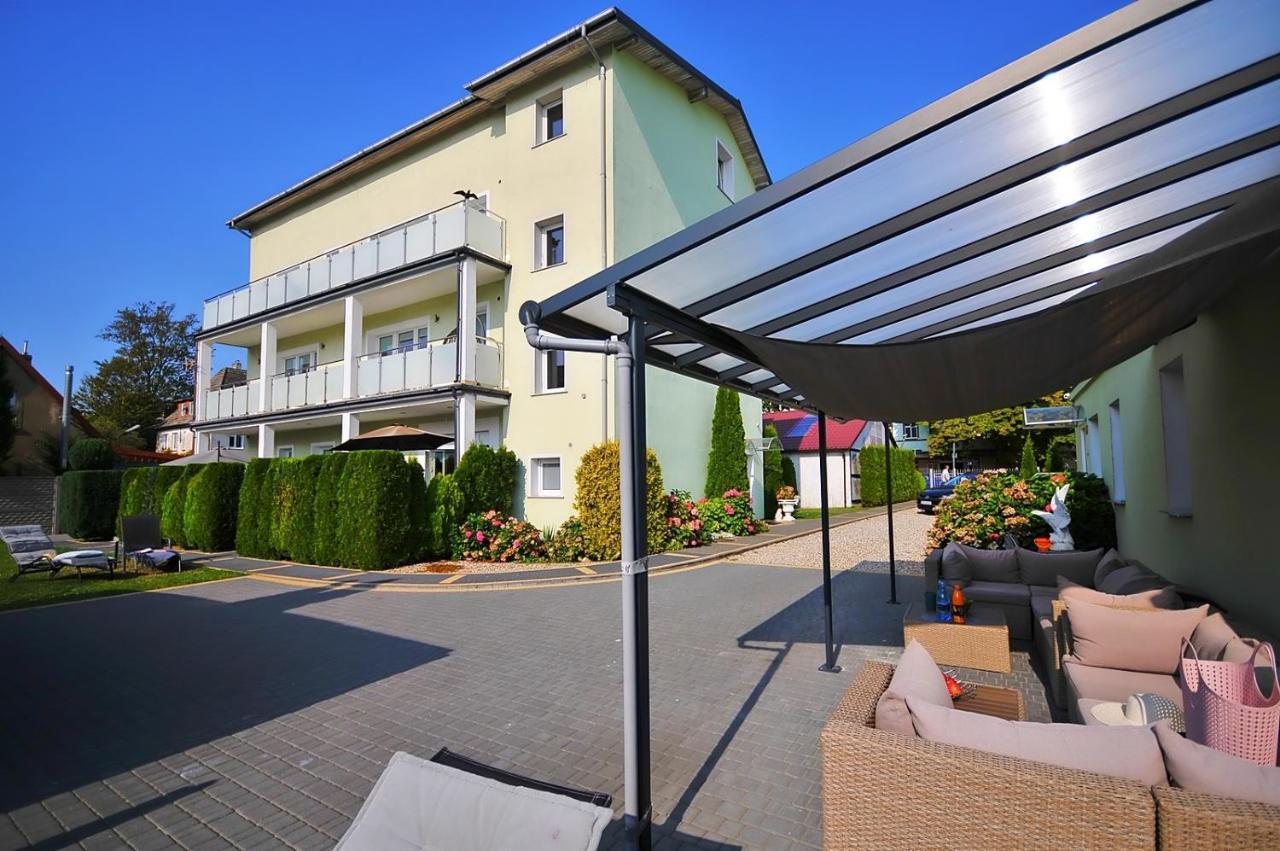 Plaza Apartament Устроне-Морське Екстер'єр фото